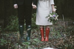 wedding couple in the rain